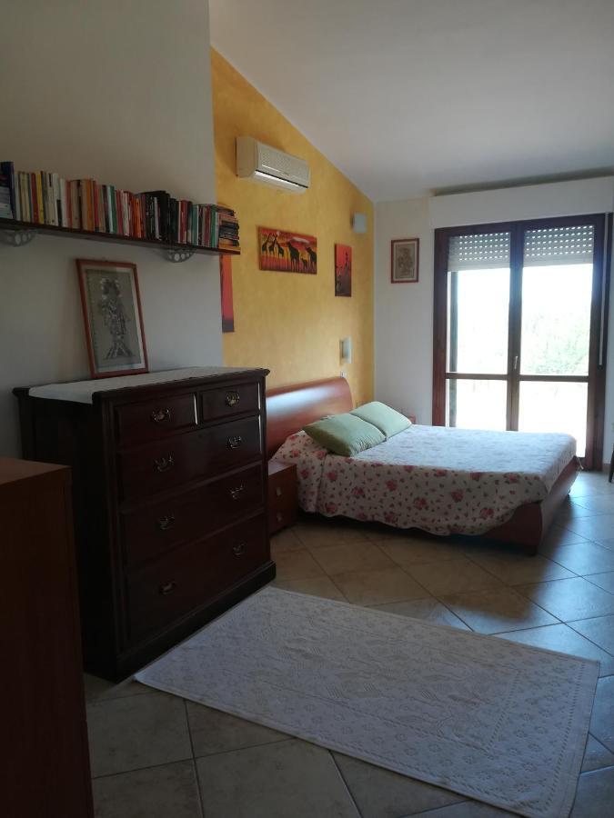 Вилла La Casa Di Eledo La Maddalena  Экстерьер фото
