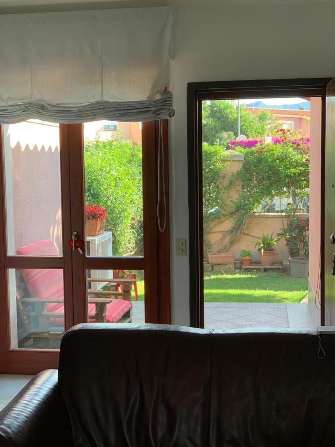 Вилла La Casa Di Eledo La Maddalena  Экстерьер фото