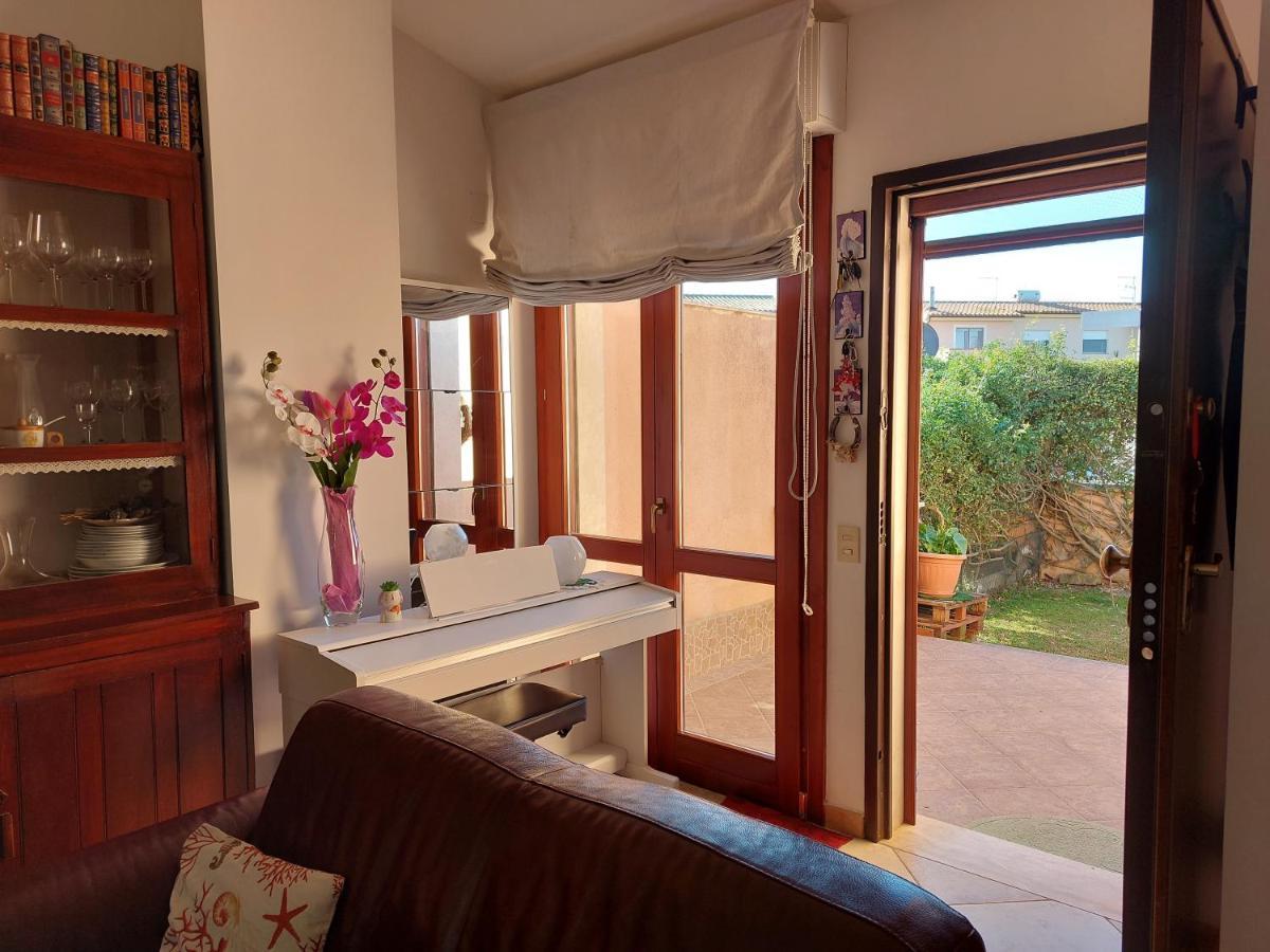 Вилла La Casa Di Eledo La Maddalena  Экстерьер фото